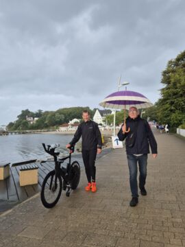19.30 Uhr - Sonntag nach dem Rennen, nach der Siegerehrung, ab zum Auto....
