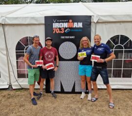 Startunterlagen abgeholt - Florian Kaiser, Tobi Schütze, Marlen Mandel und Marc von Ohle